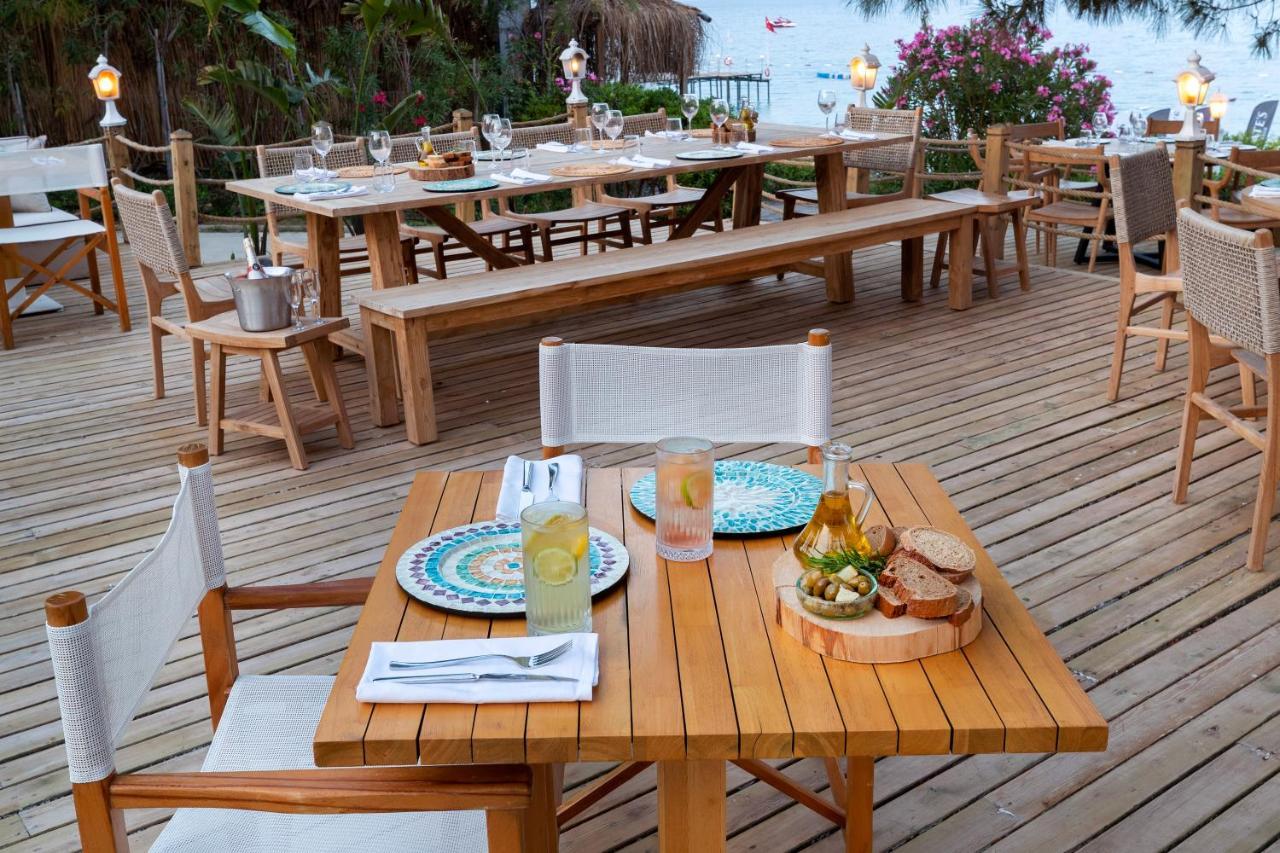 Marti Myra Hotel Tekirova Exterior foto Outdoor restaurant